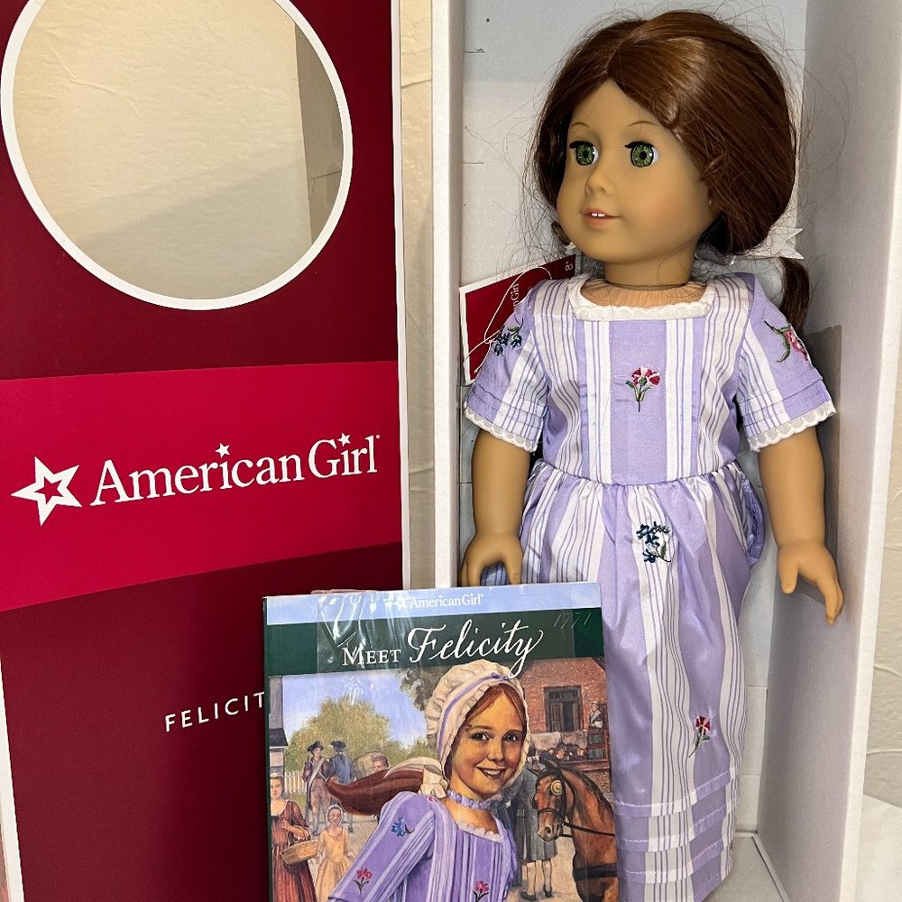 Like New! Felicity Merriman Classic Doll; Riding Outfit; and additional book